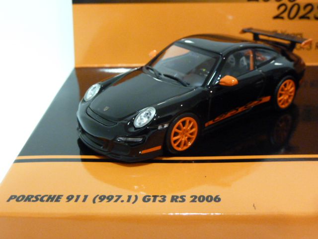 Porsche 911 (997+992) GT3 RS 2016 - 2023 17 Years GT3 RS 1:43 413062191  MINICHAMPS diecast model car / modelli in scala In vendita