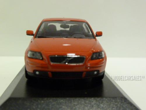 Volvo S40