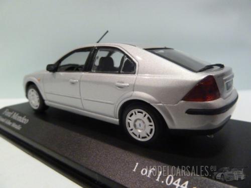 Ford Mondeo Mk3 Hatchback 5-deurs