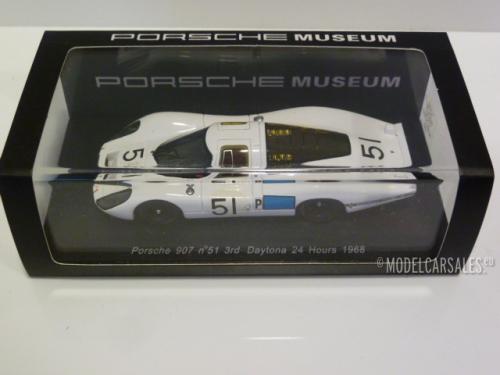 Porsche 907L