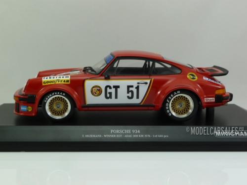 Porsche 934