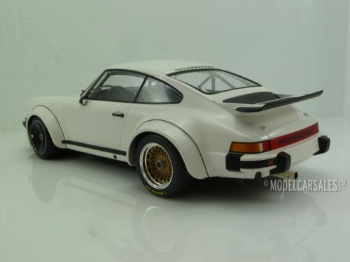 Porsche 934