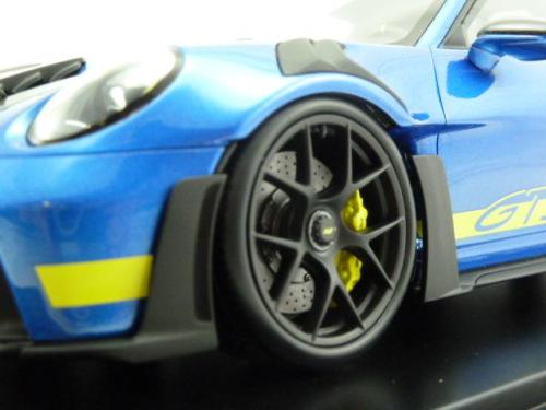 Porsche 911 (992) GT3 RS Weissach Package