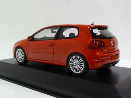 Volkswagen Golf V R32