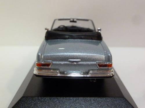 Mercedes-benz 280 SE 3.5 Cabriolet (w111) Mercedes-benz 280 SE 3.5 Cabriolet (w111)