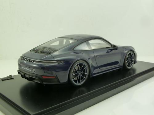 Porsche 911 (992.2) Carrera 4 GTS Porsche 911 (992.2) Carrera 4 GTS