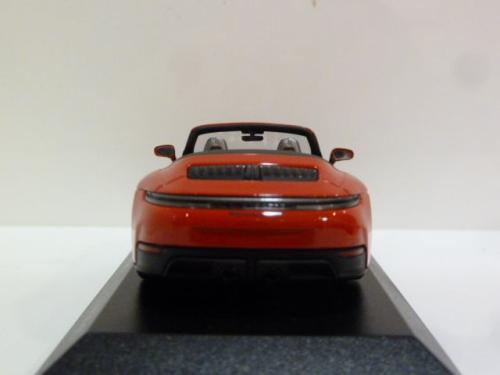 Porsche 911 (992.2) Carrera GTS Cabriolet