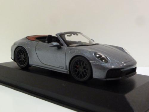 Porsche 911 (992.2) Carrera GTS Cabriolet Porsche 911 (992.2) Carrera GTS Cabriolet