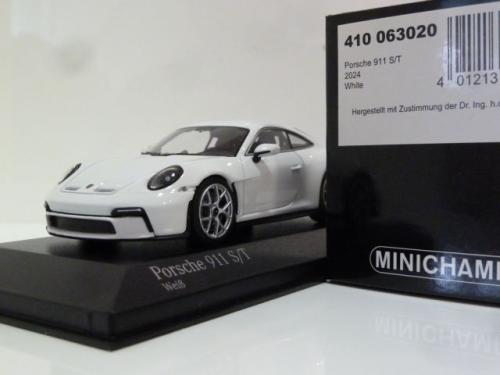 Porsche 911 (992.1) S/T Porsche 911 (992.1) S/T