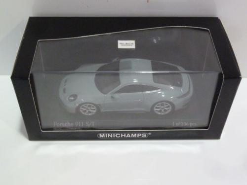 Porsche 911 (992.1) S/T