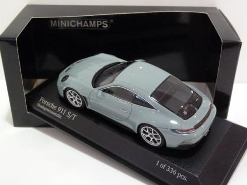 Porsche 911 (992.1) S/T