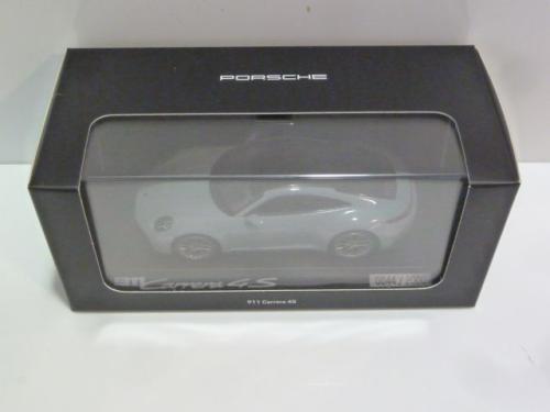 Porsche 911 (992.2) Carrera 4S