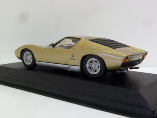 Lamborghini Miura