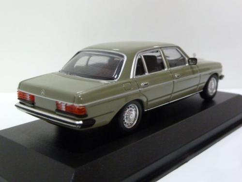 Mercedes-benz 230E (w123) Mercedes-benz 230E (w123)