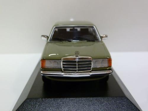 Mercedes-benz 230E (w123) Mercedes-benz 230E (w123)