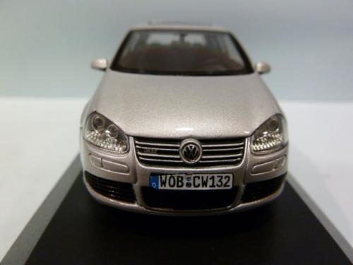 Volkswagen Golf 5 R32