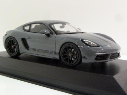 Porsche 718 (982) Cayman